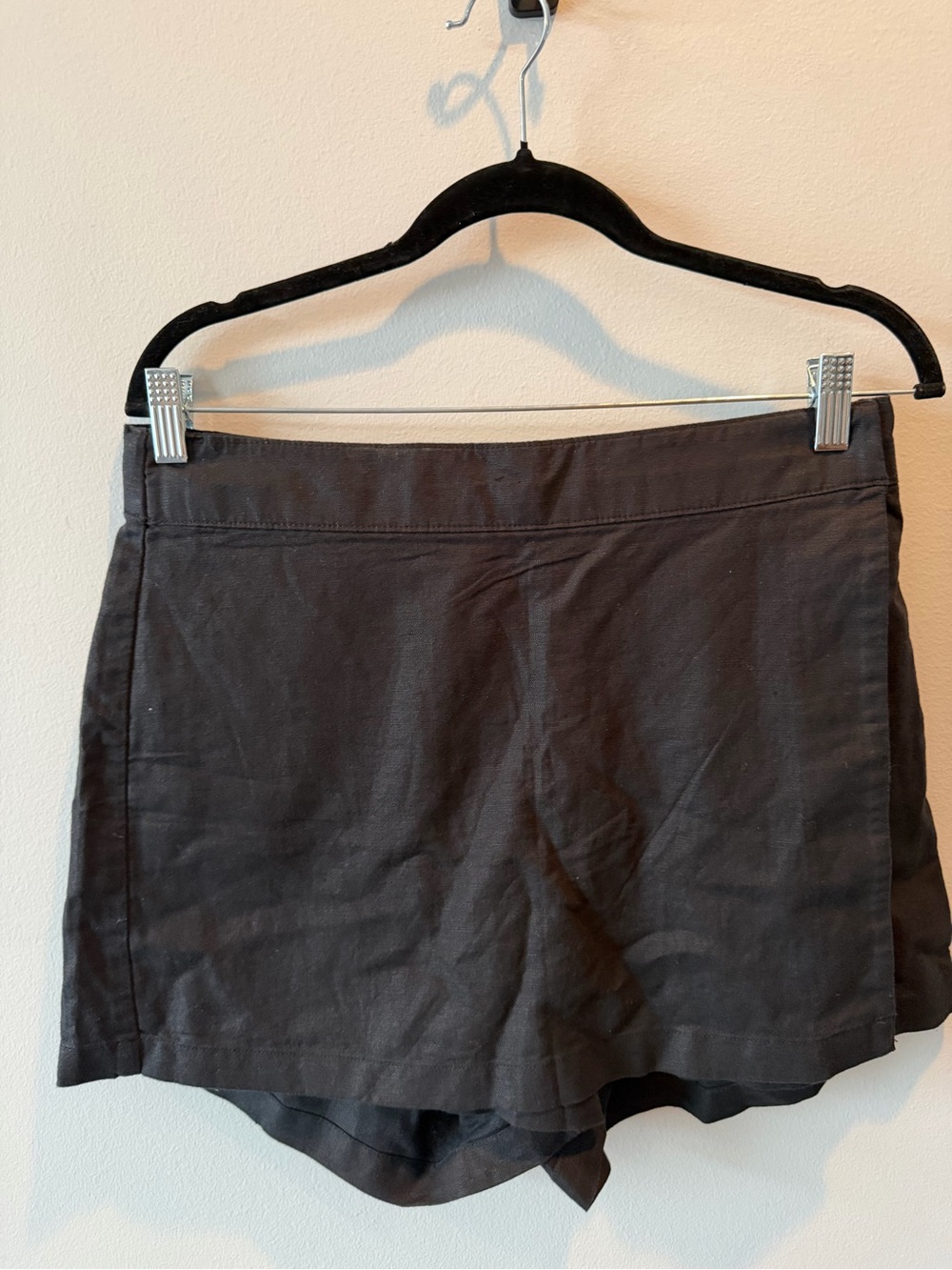 GAP Black Pull-On Short Skort